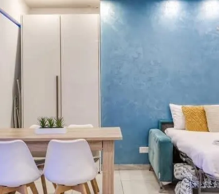 Fiftynine Penthouse In Heart Of