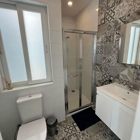 Fiftynine Penthouse In Heart Of *