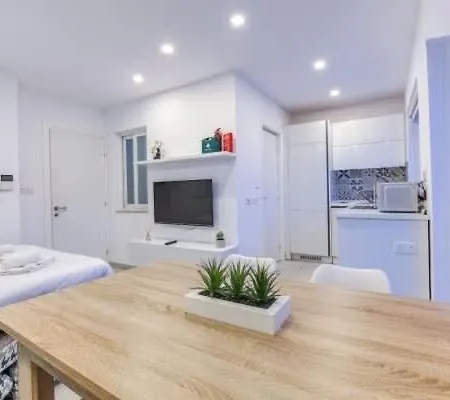Appartement Sunny Penthouse Massive Terrace & Sea Views *