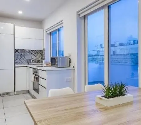 Appartement Sunny Penthouse Massive Terrace & Sea Views *