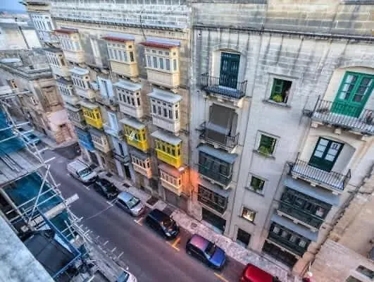 Fiftynine Penthouse In Heart Of Apartment *